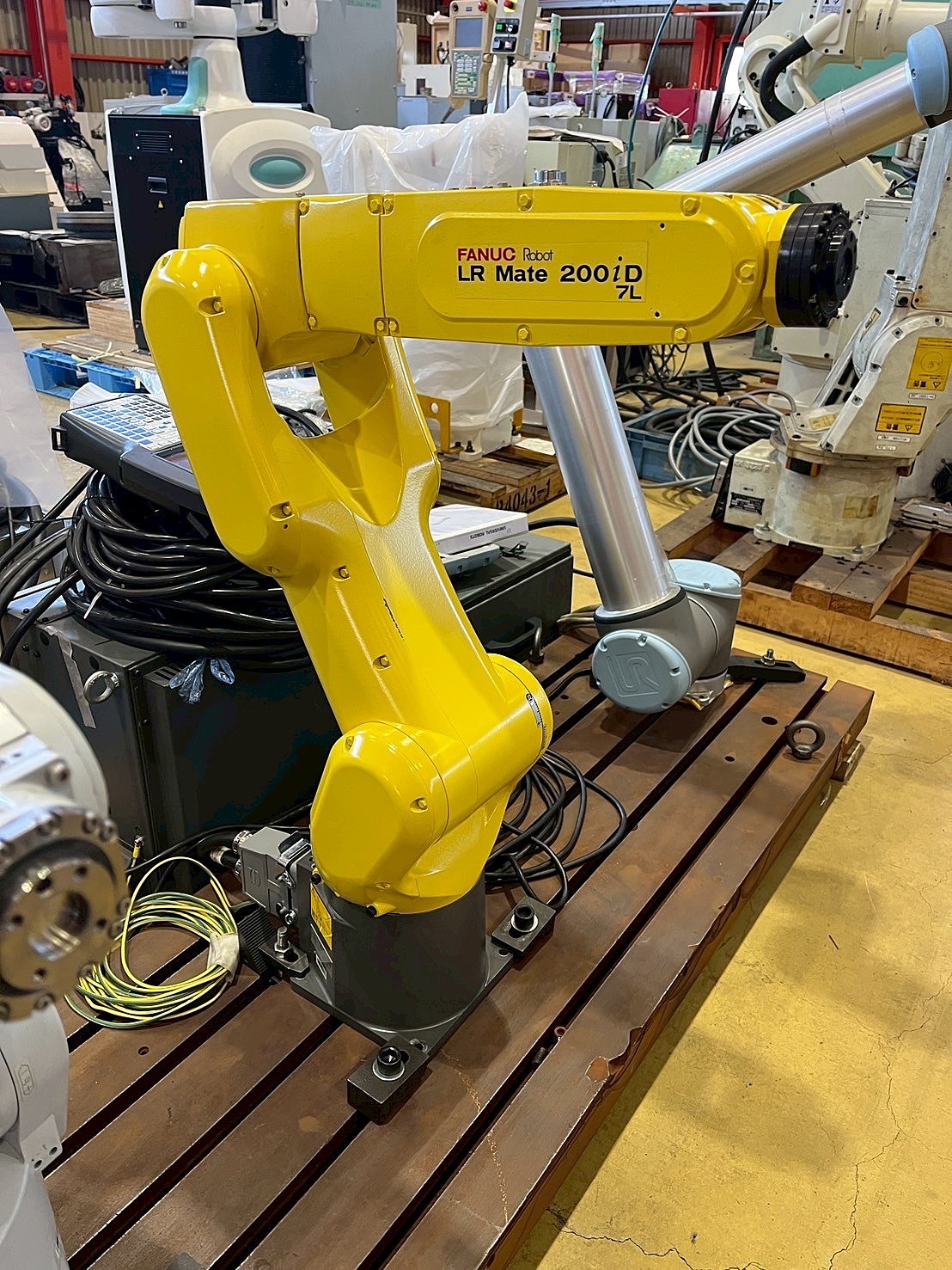 ロボット(UMK269)