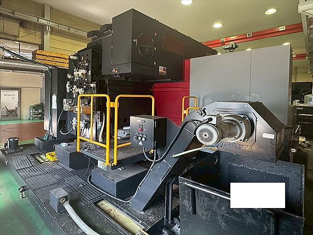 立型マシニングセンター(UMK332)