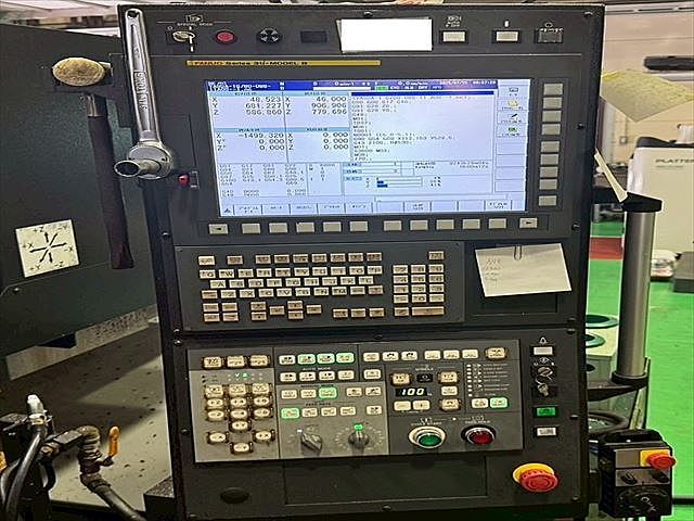 立型マシニングセンター(UMK332)