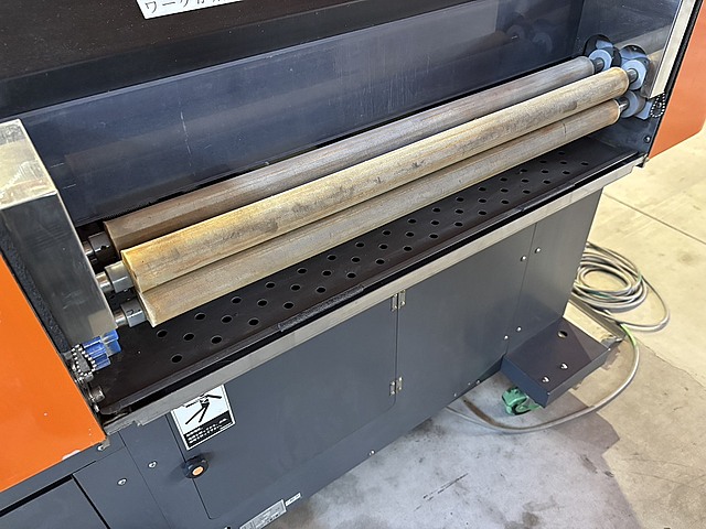 バリ取り機(UMK341)